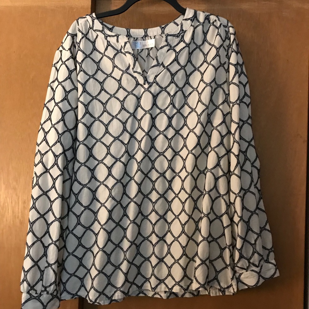 Time and tru pullover blouse